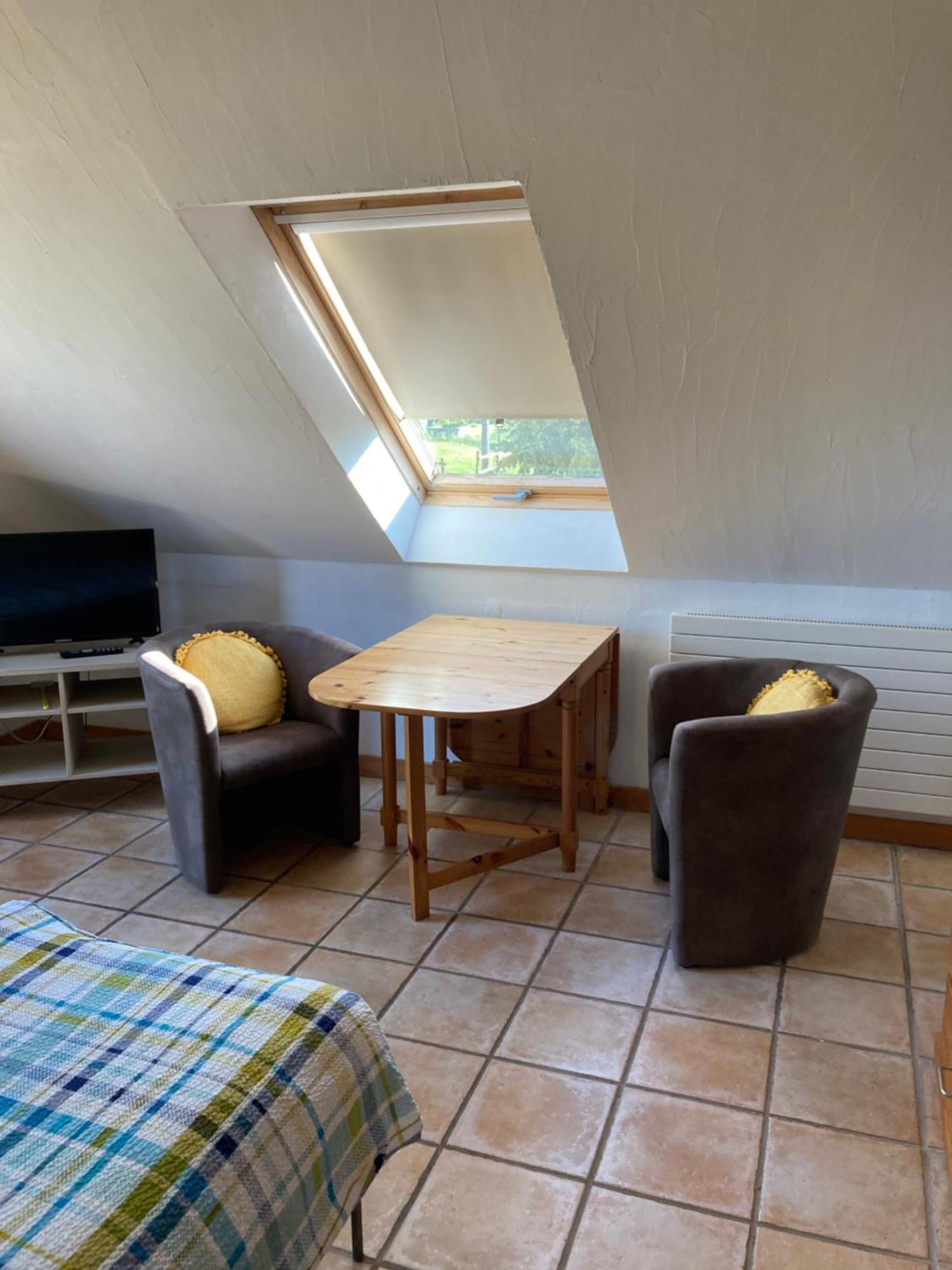Paulis Cozy 4-Bedroom Vacation Home - With 4 Bathrooms Sun Terrace & Sauna, Nice To Hike & Bike, To Chil & Meet Büllingen Buitenkant foto