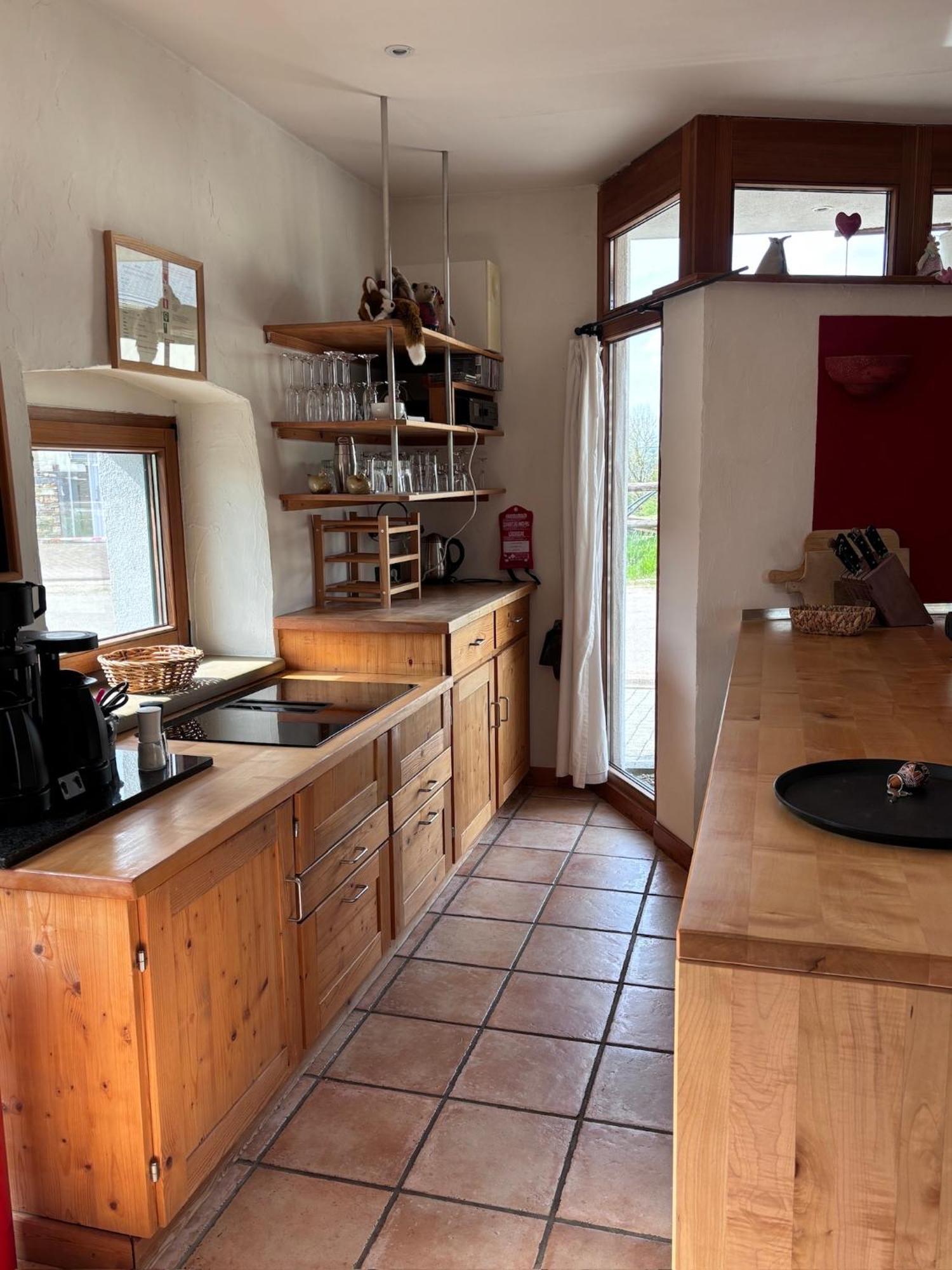 Paulis Cozy 4-Bedroom Vacation Home - With 4 Bathrooms Sun Terrace & Sauna, Nice To Hike & Bike, To Chil & Meet Büllingen Buitenkant foto